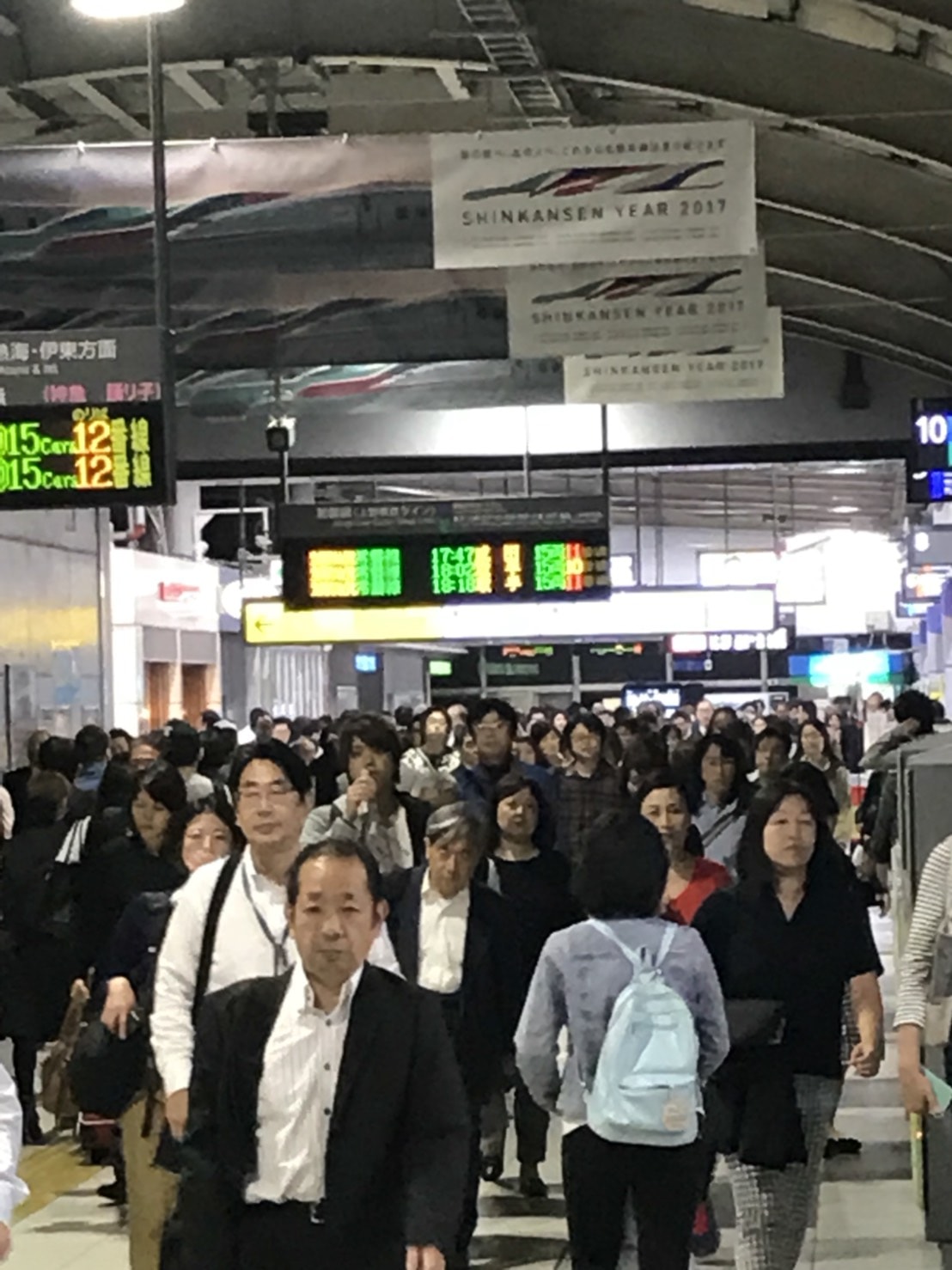 品川駅の混雑