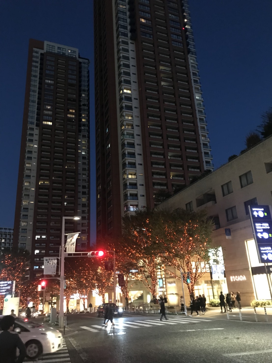 けやき坂イルミネーション