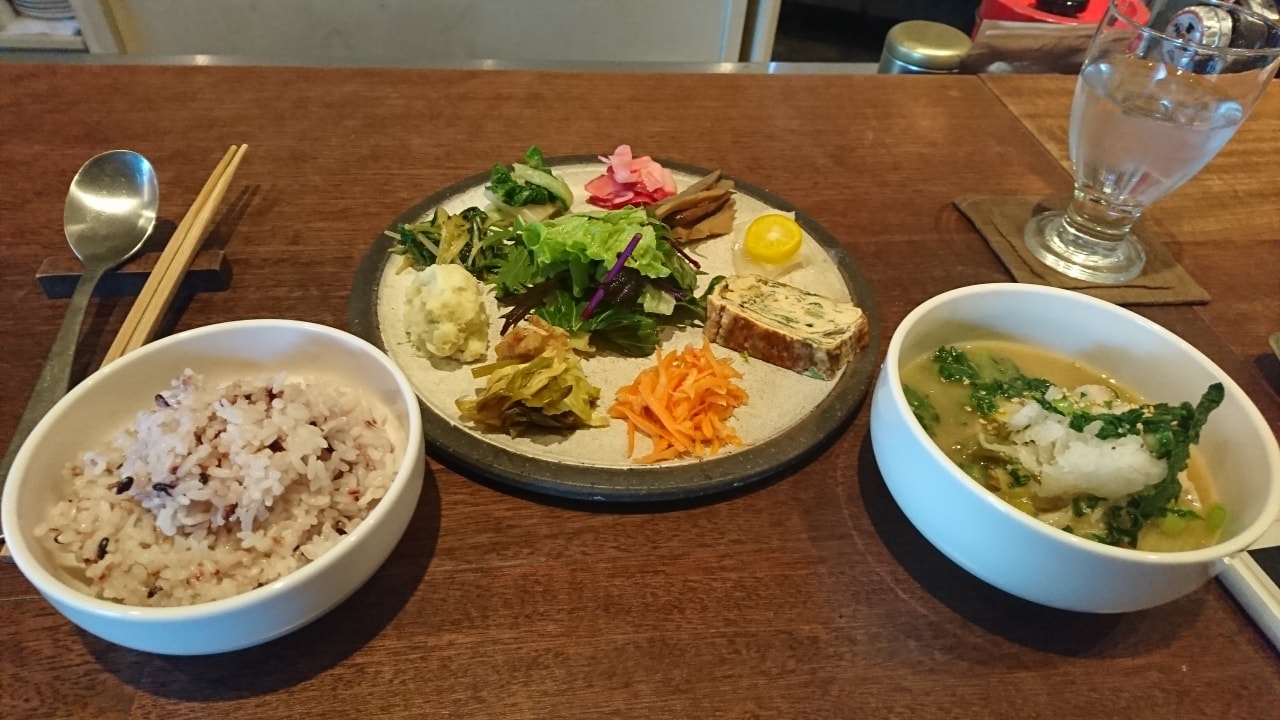 レーベルカフェのランチ